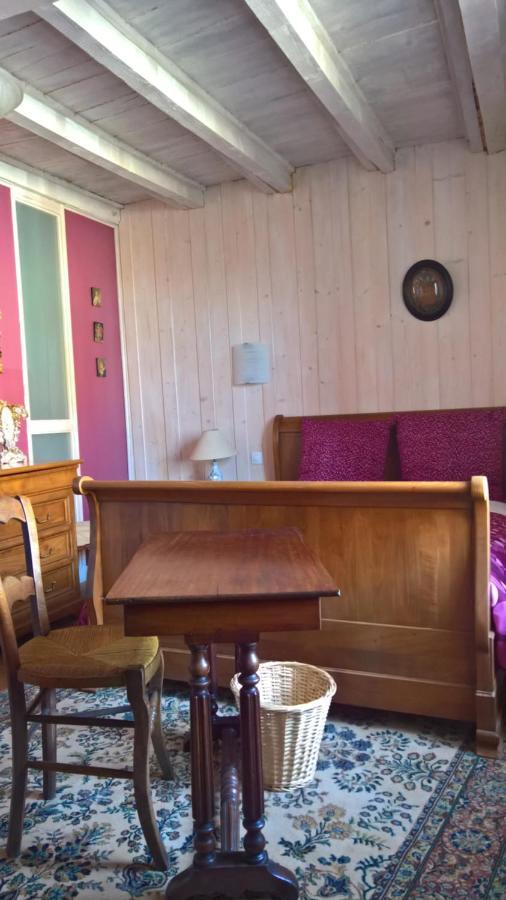Chambre D Hote 1873 Frasne Quarto foto